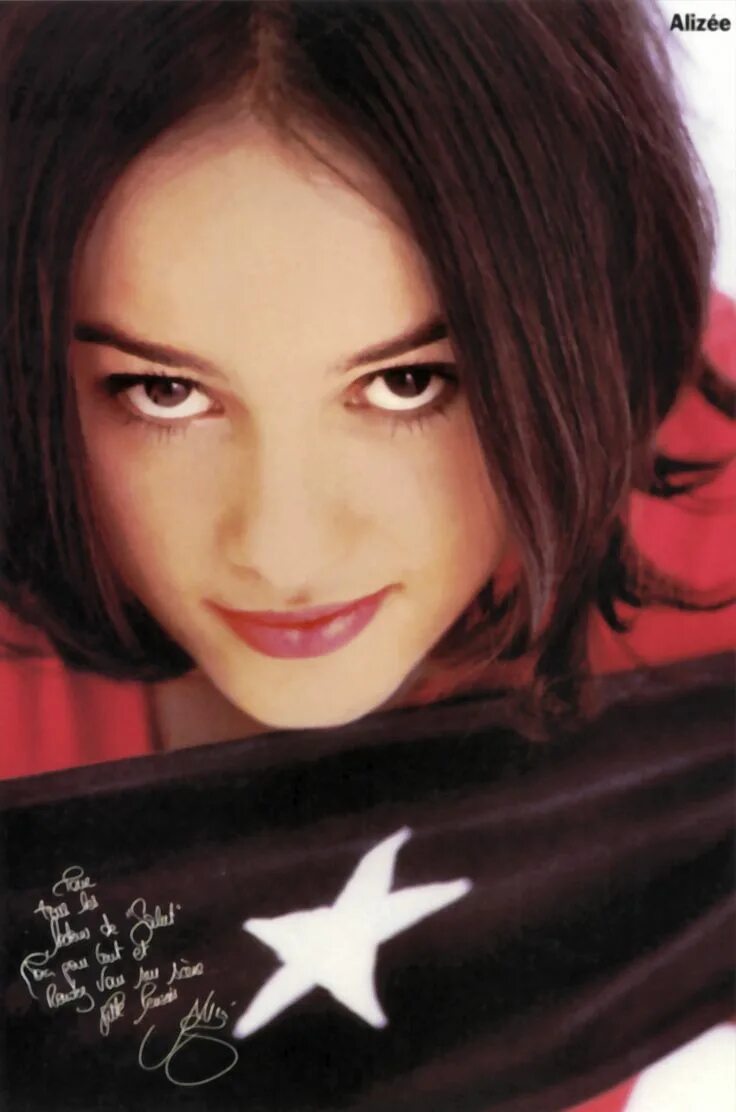 Alizee дата. Alizee певица. alizee 1999. ализе жакоте. ализе французская певица.