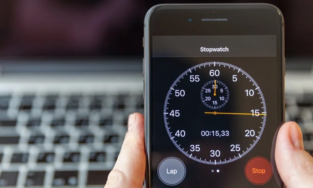 Таймер смартфона. Секундомер на айфоне. Таймер на смартфоне. Секундомер на смартфоне. Секундомер экран.