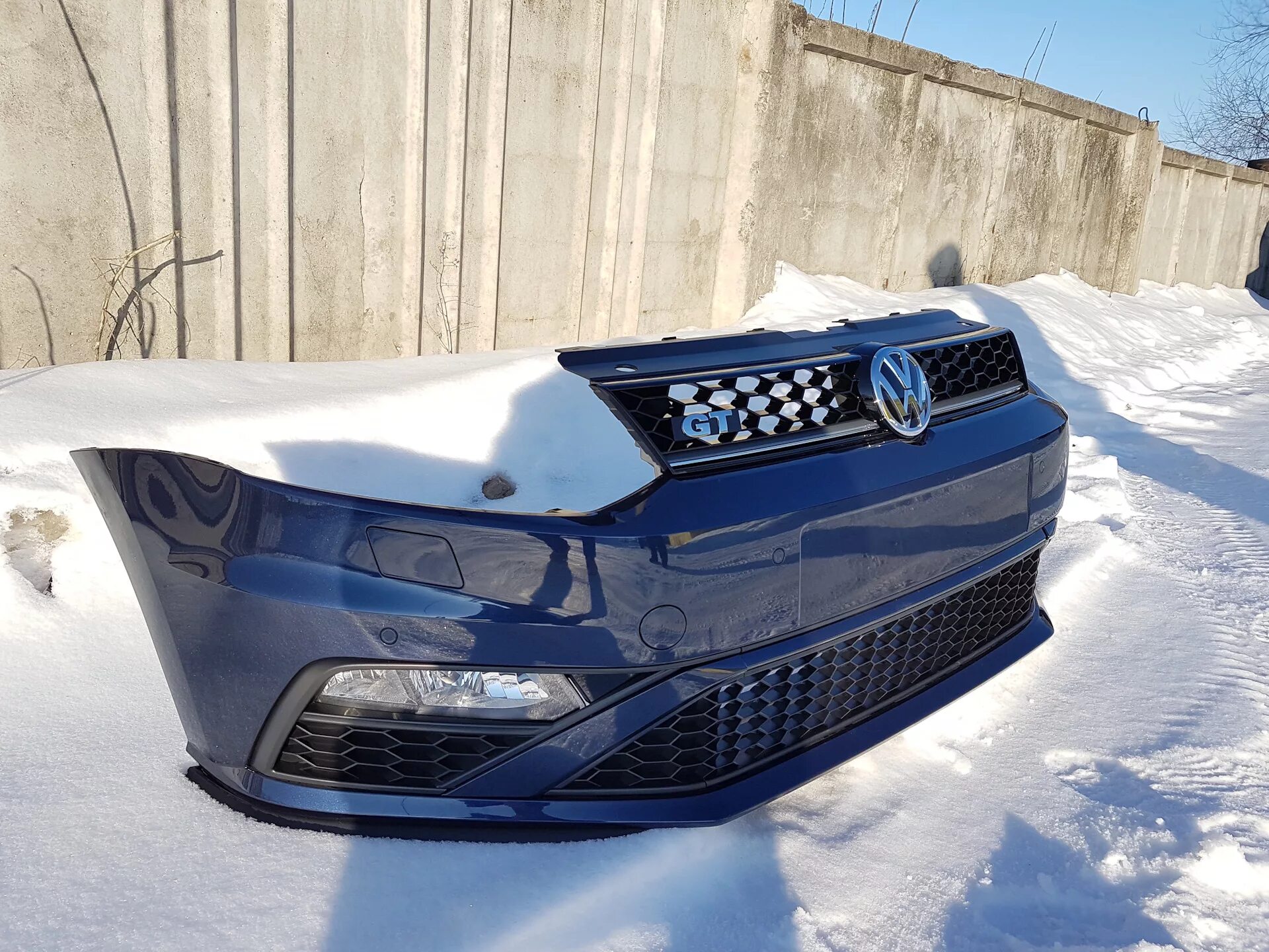 Передний бампер VW Polo gt. Бампер поло седан 6r. Передний бампер VW Polo sedan gt. Передний бампер поло седан 2018.