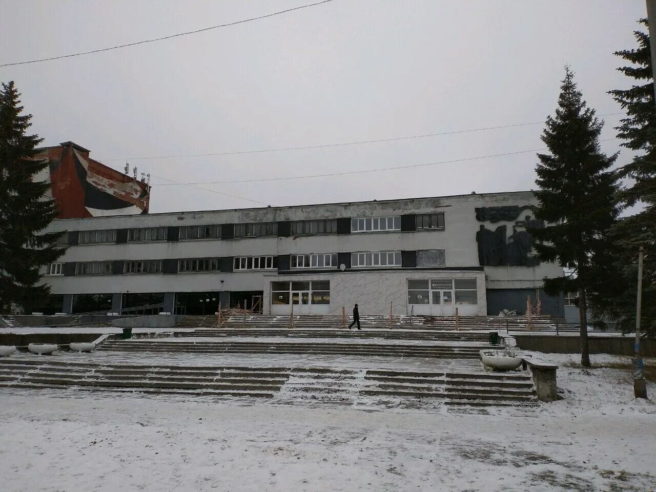 Дом народного творчества архангельск. Ломоносовский дк архангельск. Архангельск варавино фактория ломоносовский дк. Ломоносовский дом культуры архангельск. Никитова 1 архангельск ломоносовский дк.