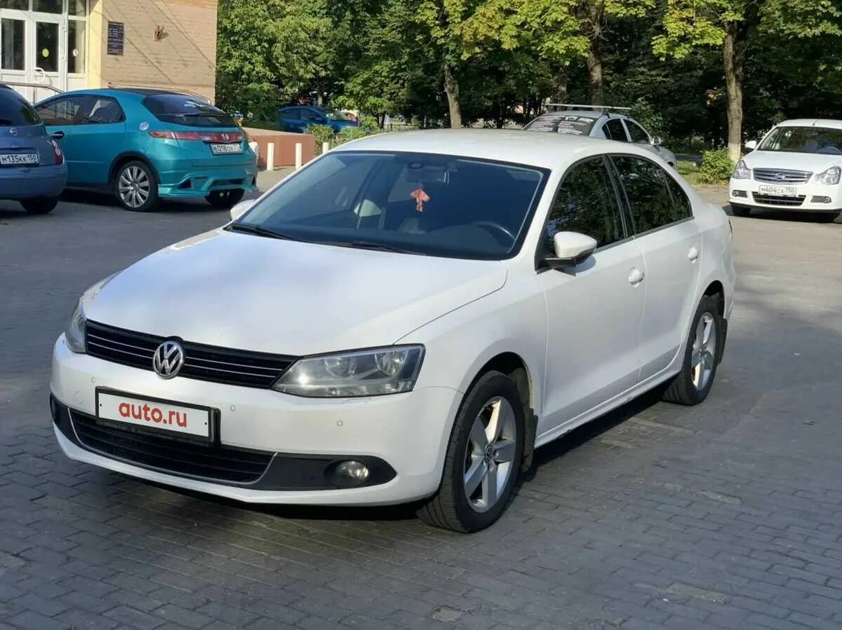 Volkswagen jetta 2011. Фольксваген Джетта 2011. Volkswagen Джетта 2011. Фольксваген Джетта 2011г. Фольксваген Джетта 2011 белый.