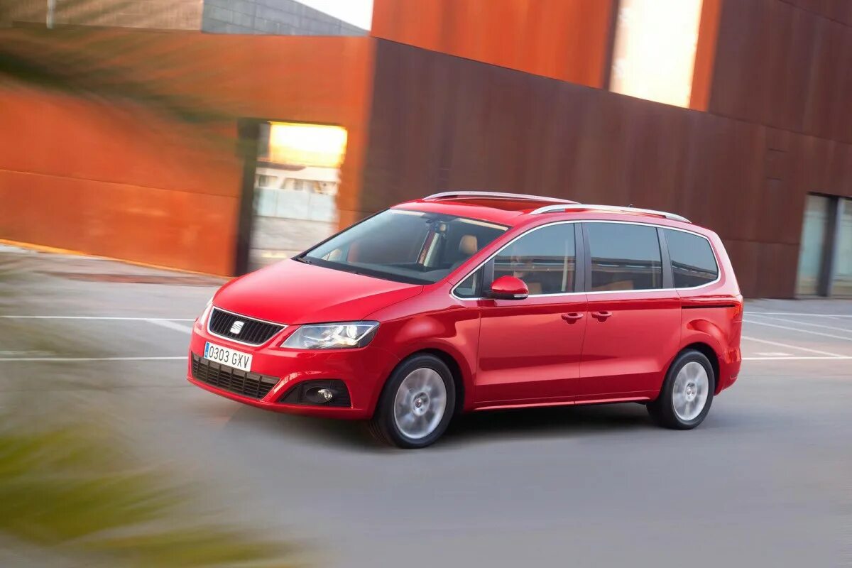 Сеат минивэн Альхамбра. Seat Alhambra 2014. Seat Alhambra 2022. Seat Alhambra 2.