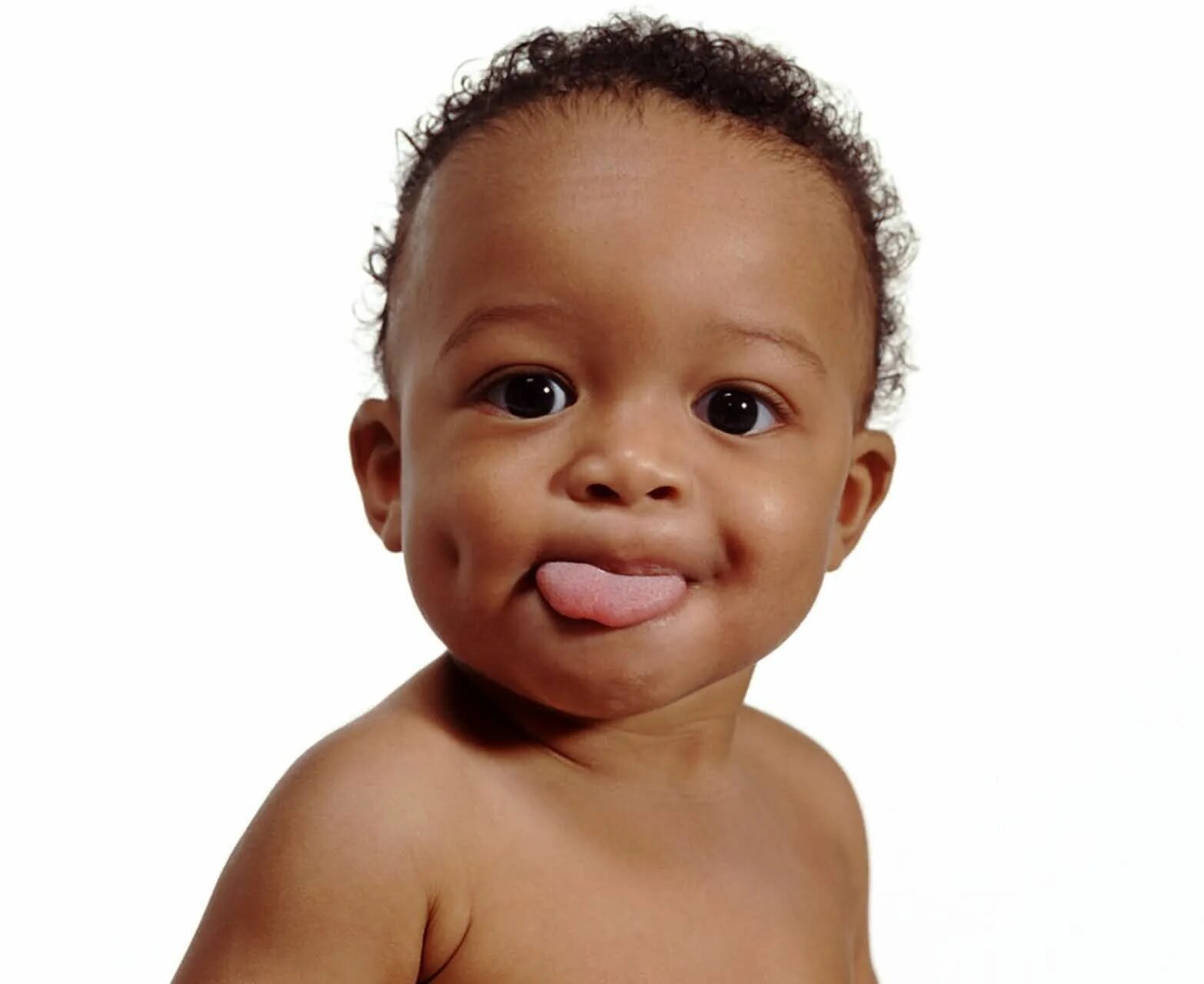 Маленькие темнокожие. Малыш негр. Маленький афроамериканец. Младенец негр. Малыш мулат.