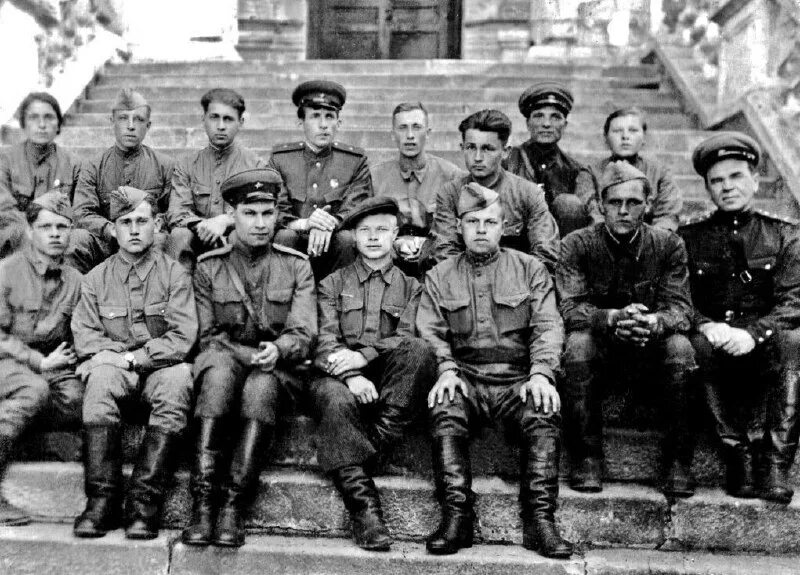 Кузьма фёдорович ветчинкин. 206 стрелковая дивизия смерш. Контрразведка смерш 1944. Разведчики нквд. Смерш лесные братья.