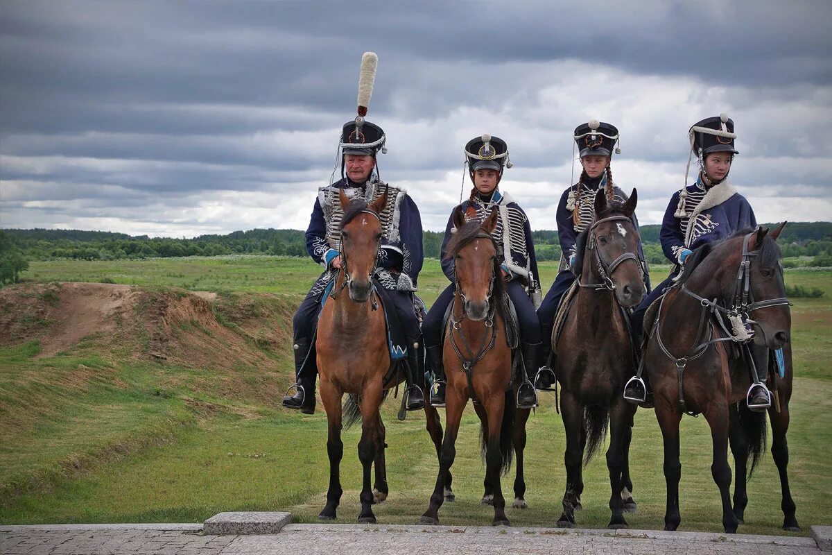 Конная полиция спб. Русская кавалерия в первой мировой войне. Русско имперская армия 1914. Кавалерия 37 инстаграм. Современные кавалеристы.