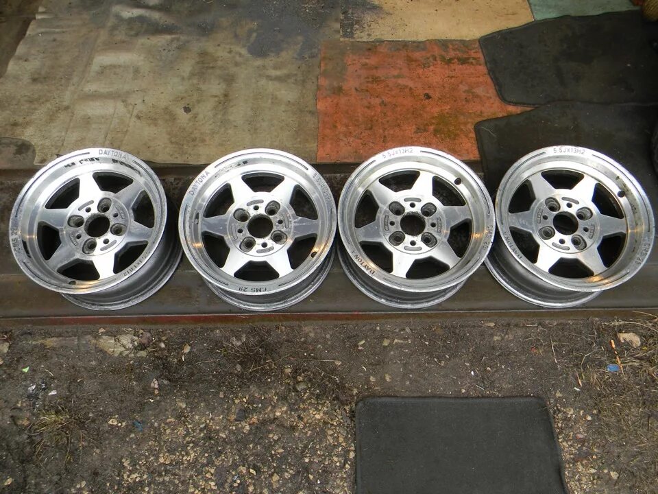 Штамповка r13 на ваз б/у. Литье р13 4х100. Литье тойота р13 4х100 заводское. Авито диски бу 13 на ваз. Диски на 13 штамповка.