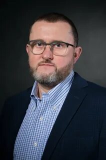 Консультант киров
