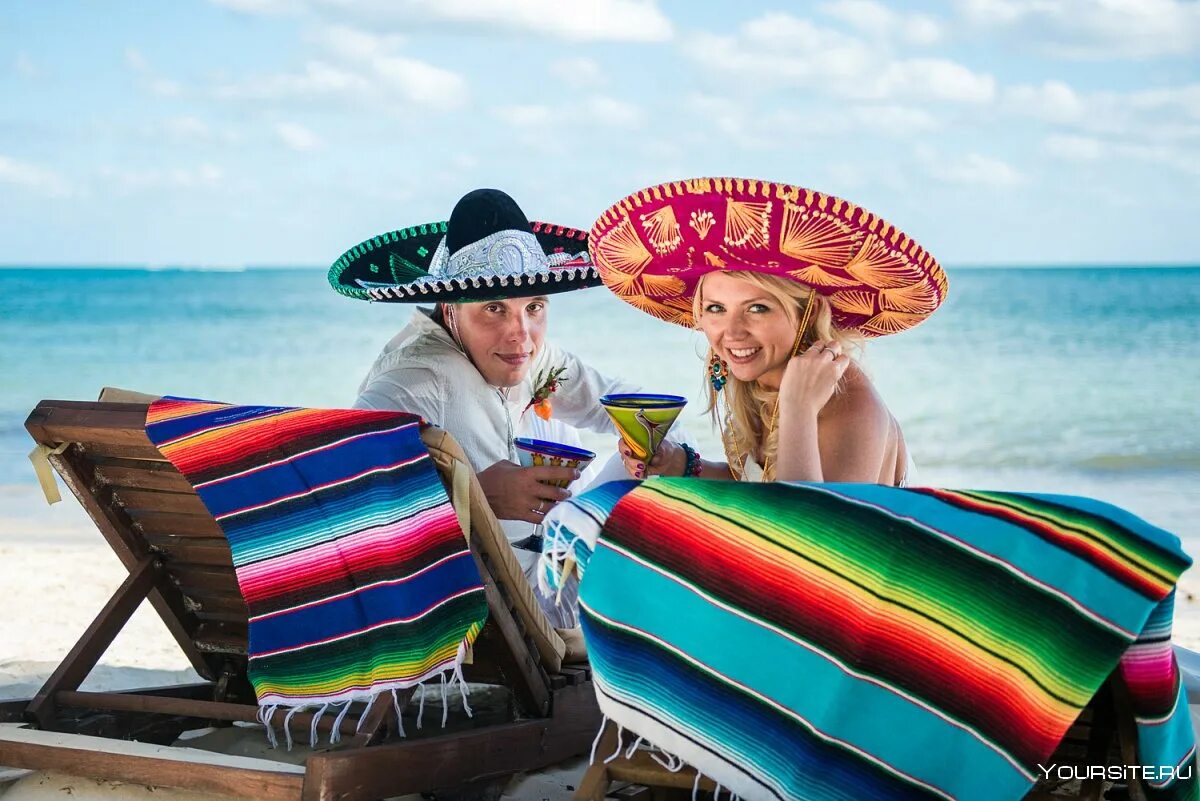 Чудесный отдых тура. Мексика Канкун Сомбреро. Доминикана Сомбреро. Мексика Сомбреро пляж. Мексика Канкун Инстаграм.