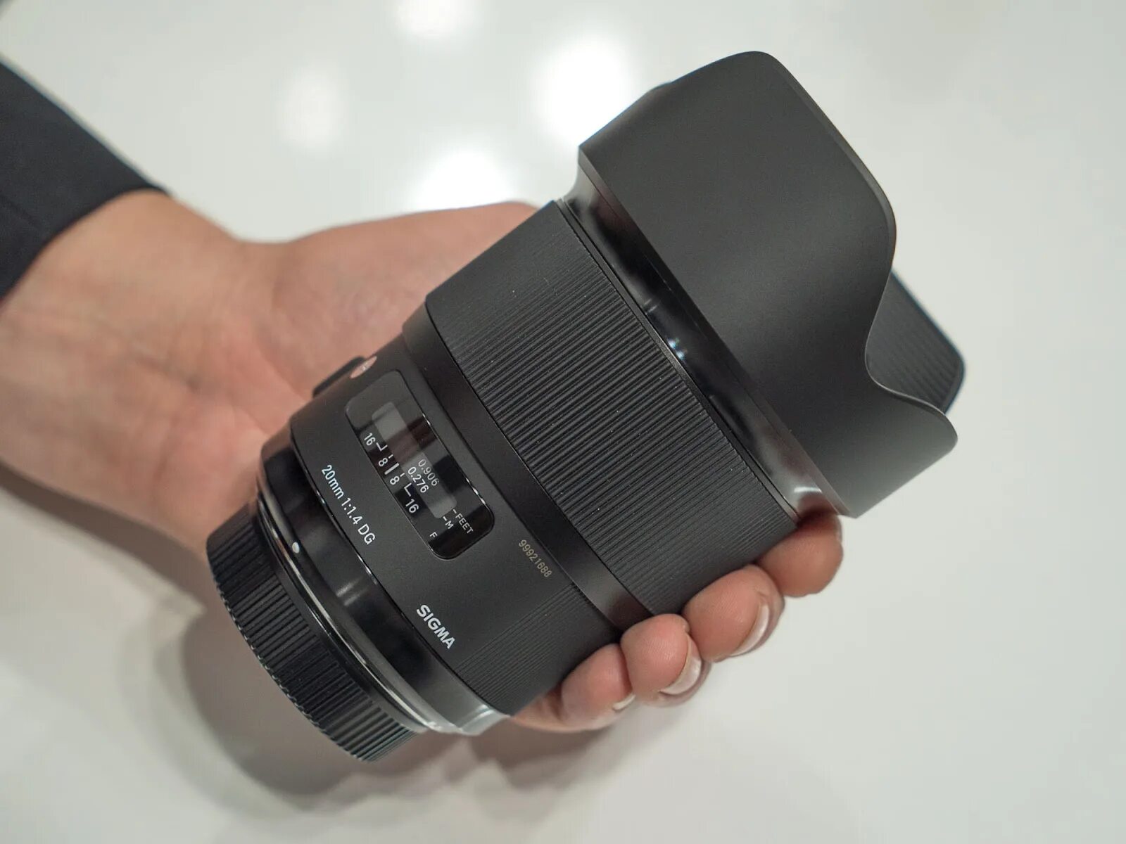 Sigma 20mm 1. Sigma 20mm 1. Объектив sigma 20mm f/1. 4 dg. 4 dg.