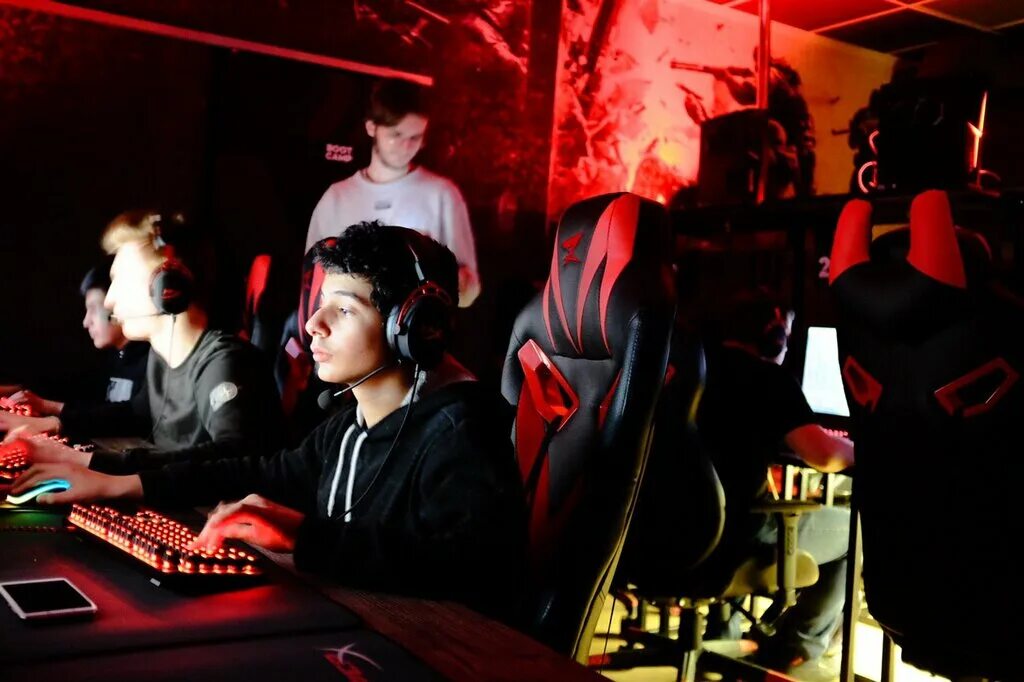 True gamers фрязино. Кубус компьютерный клуб. True gamers компьютерный клуб. True gamers киберспортивная арена. True gamers компьютерный клуб королев.