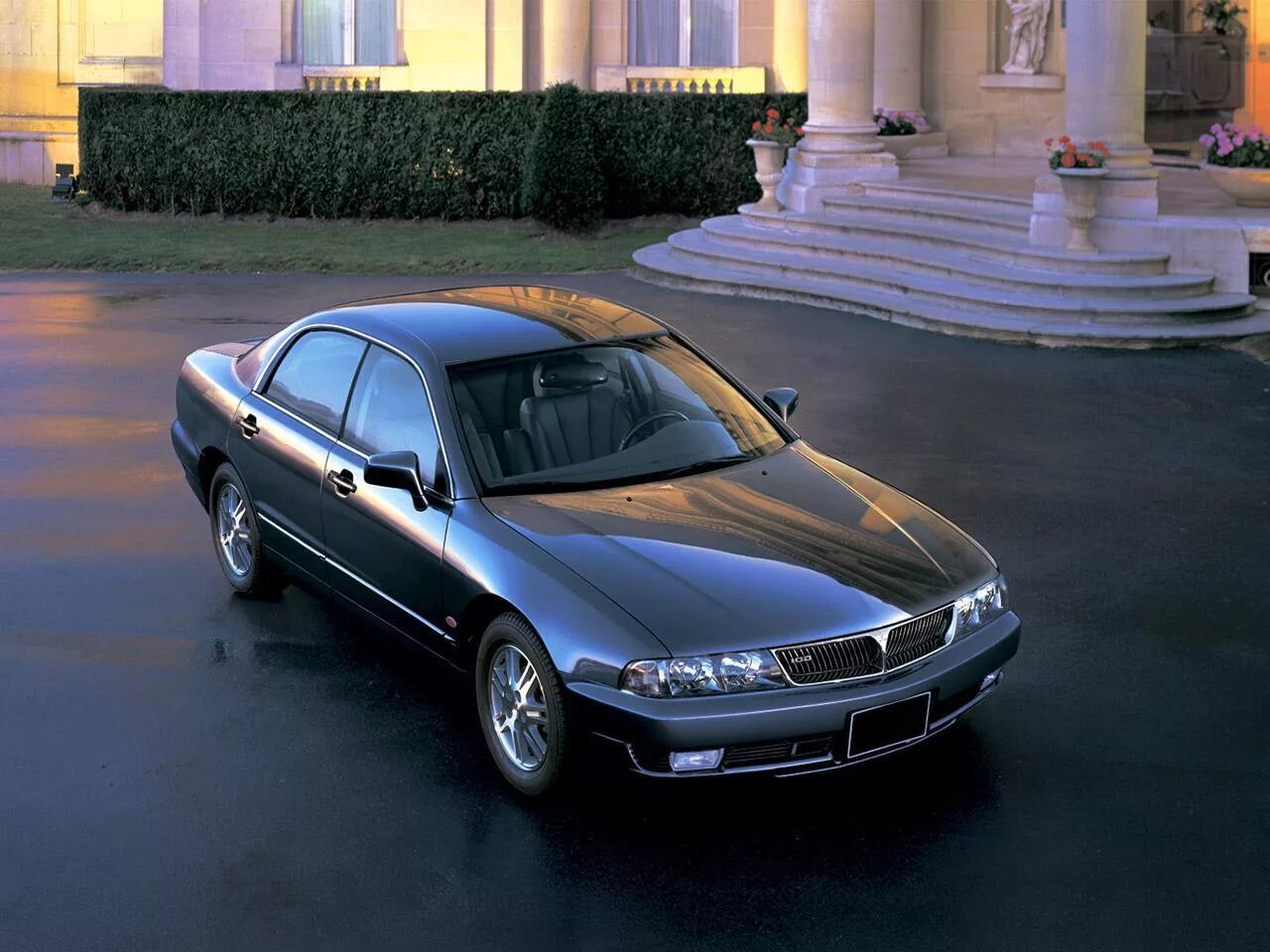 Mitsubishi diamante f31a 1 поколение. Митсубиси диамант поколения. Митсубиси диамант 1 поколение. Митсубиси диамант 2001. Машина митсубиси диаманте.