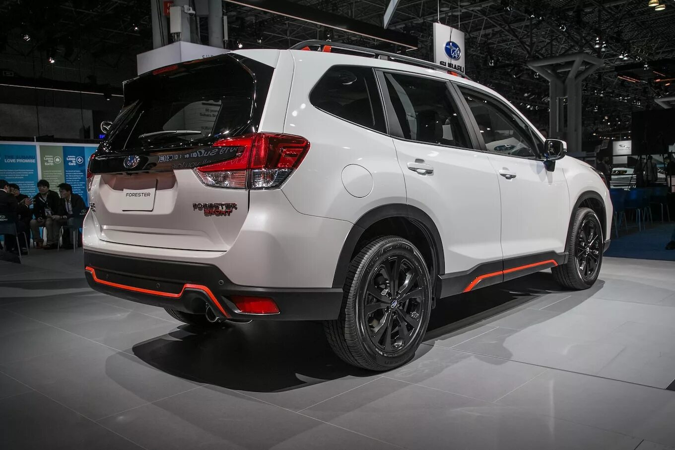 Субару форестер новый. Субару forester 2019. Subaru forester, 2019 серый. Газ в субару форестер. Субару форестер, 2019 год серо бежевый.