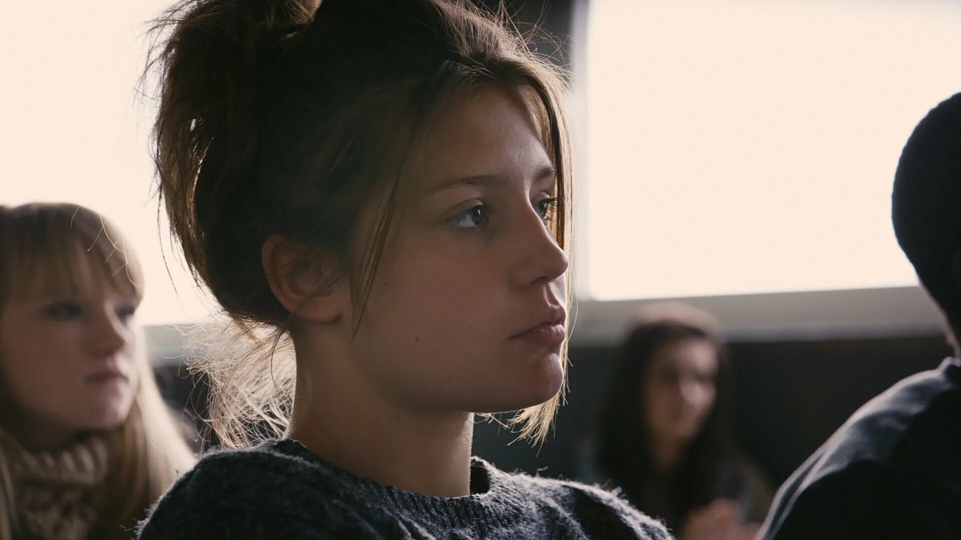 Blue is the warmest colour. La vie d. La vie d. La vie d. La vie d.