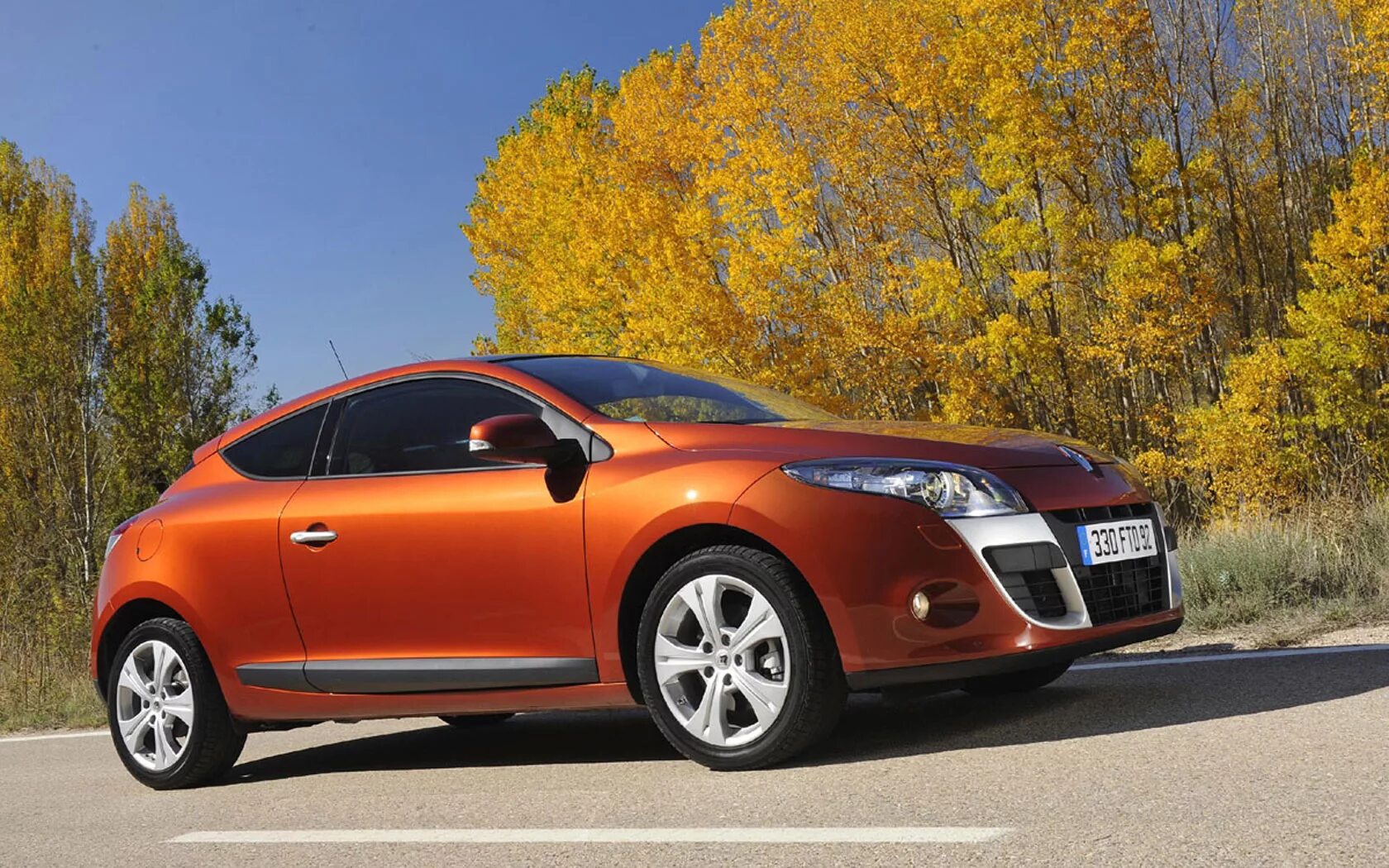 Рено меган купе. Рено меган 3 купе 2. Renault megane 3 coupe. Меган 3 купе. Меган 3 купе.