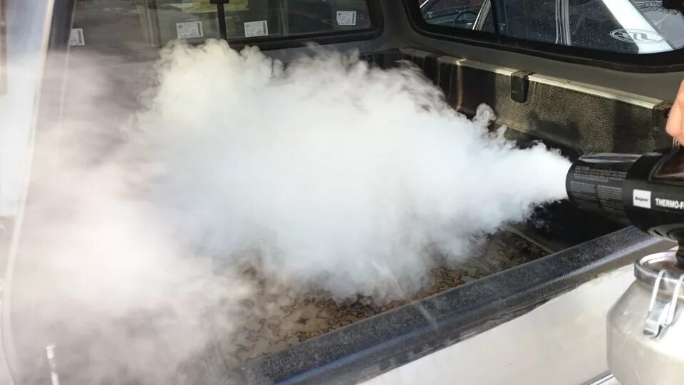 Сухой туман буша. Сухой туман озонирование. Устранение запахов. Сухой туман для авто. Сухой туман в авто с ароматизатором.