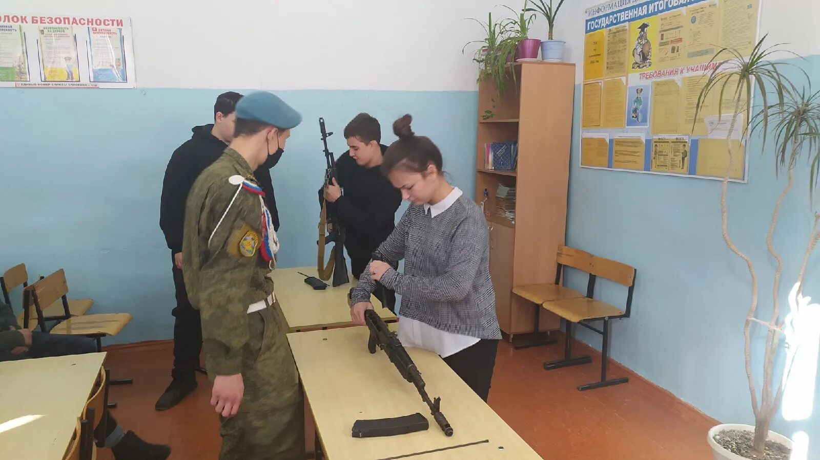 Урок мужества к 23. Станица имеретинская военная часть. мбоу оош 14 темрюк. урок мужества 7 класс. урок мужества январь.