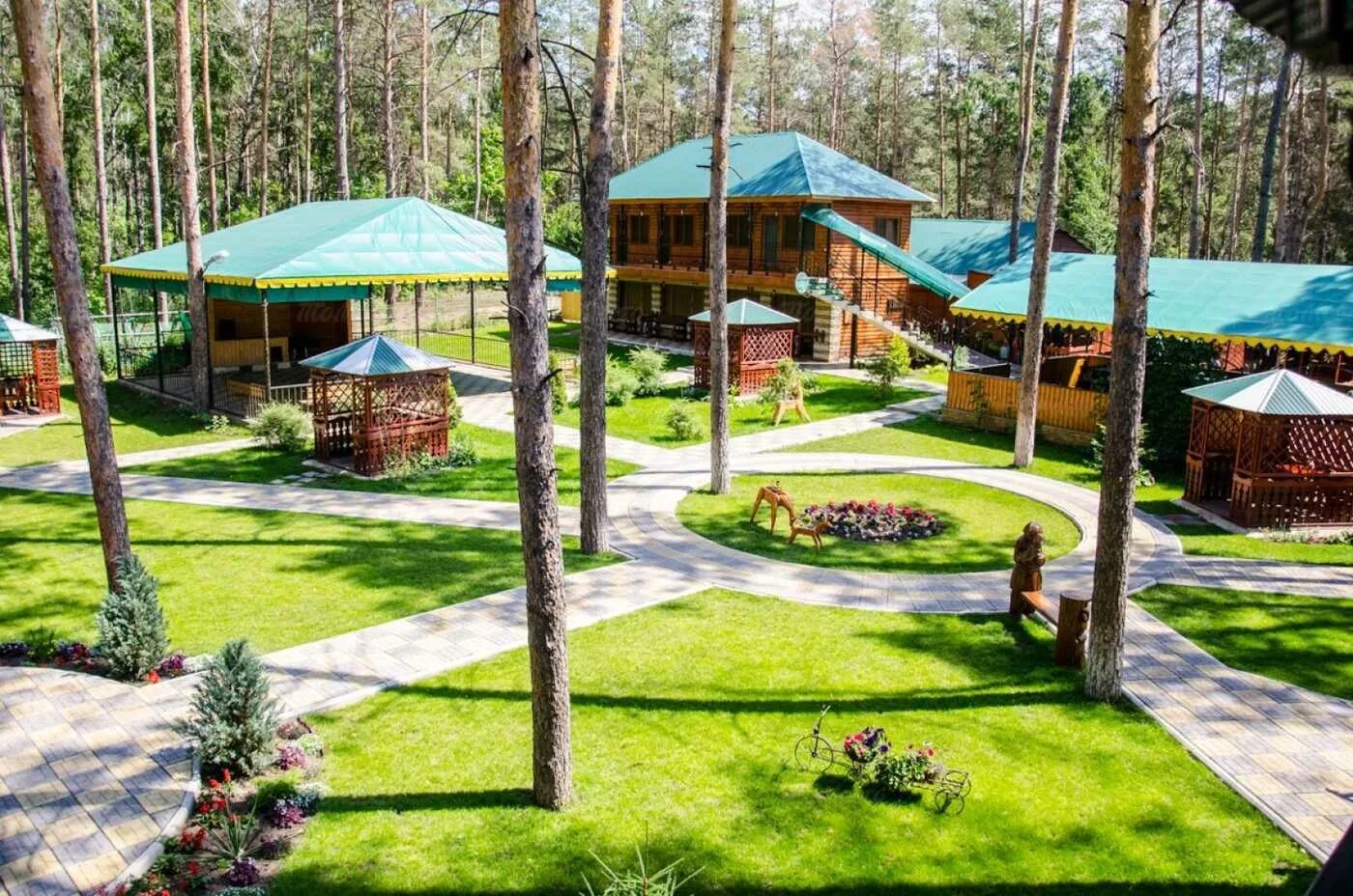 Сосновый бор головчино. Сосновый бор тольятти. Сосновый бор тольятти кафе комсомольский район. Кафе сосновый бор тольятти комсомольский. Сосновый бор ул громовой 1а меню.