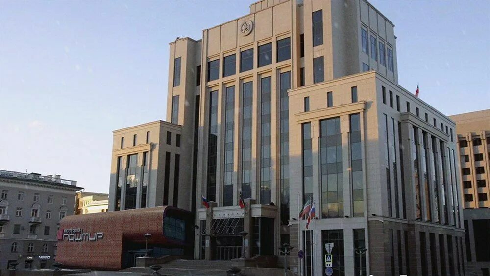 Здание татарстан. Здание татарстан. Здание татарстан. Казань татарстан правительство. Площадь свободы 1 казань.