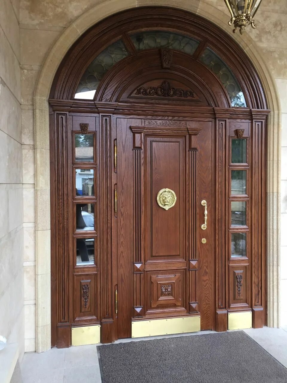 Pin by Maria Simurgh on Speak friend and enter Classic doors, Wooden doors, Uniq
