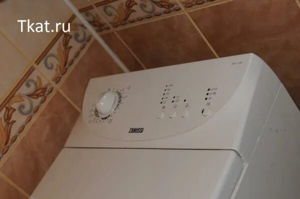 Машинка стиральная zanussi zwy 1100. Вертикальная машинка занусси zwy 180. Вертикальная машинка занусси zwy 180. Стиральная машина zanussi zwy 61023 wi. Стиральная машина zanussi zwy 1100.