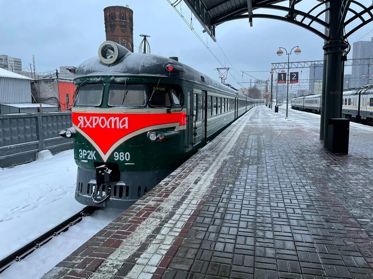 Москва сорочаны электричка. Электричка москва савеловский вокзал яхрома. Эд4м-0091 рэкс. Электричка москва савеловский вокзал яхрома. Яхрома электричка.