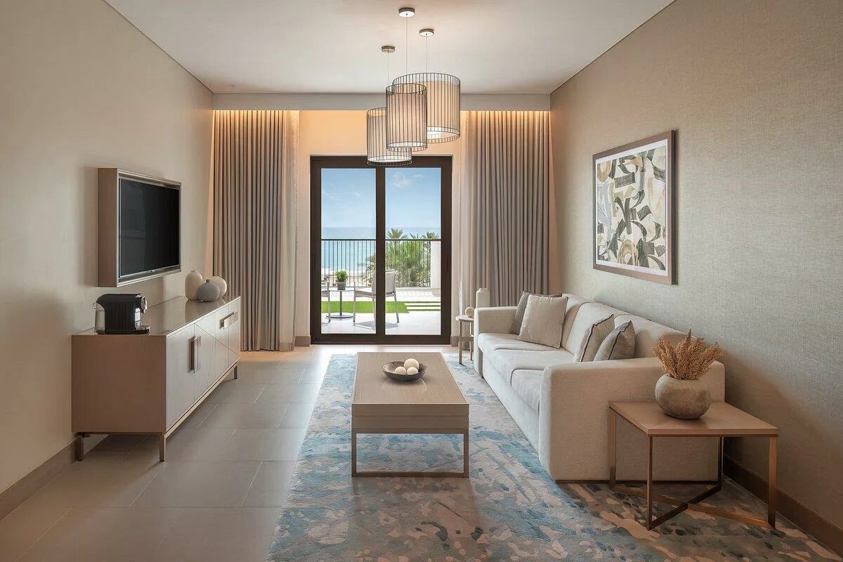 Фуджейра в декабре. Отель palace beach resort fujairah. Оаэ palace fujairah beach resort 5 фуджейра. Palace beach resort fujairah 5 фото. Palace beach resort fujairah 5 фото.