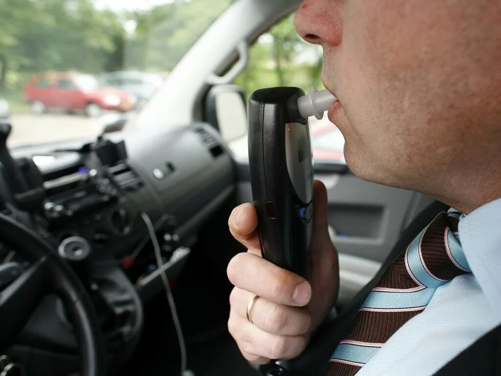 Управление авто нетрезвом. Управление авто нетрезвом. Управление автомобилем в нетрезвом состоянии. Управление авто нетрезвом. Управление авто нетрезвом.