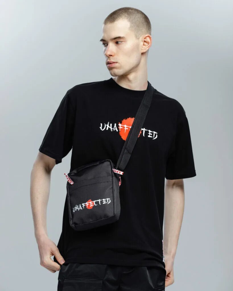 Сумка unaffected. Сумка unaffected 2.0. unaffected сумка япония. мессенджер unaffected. unaffected сумка мини.