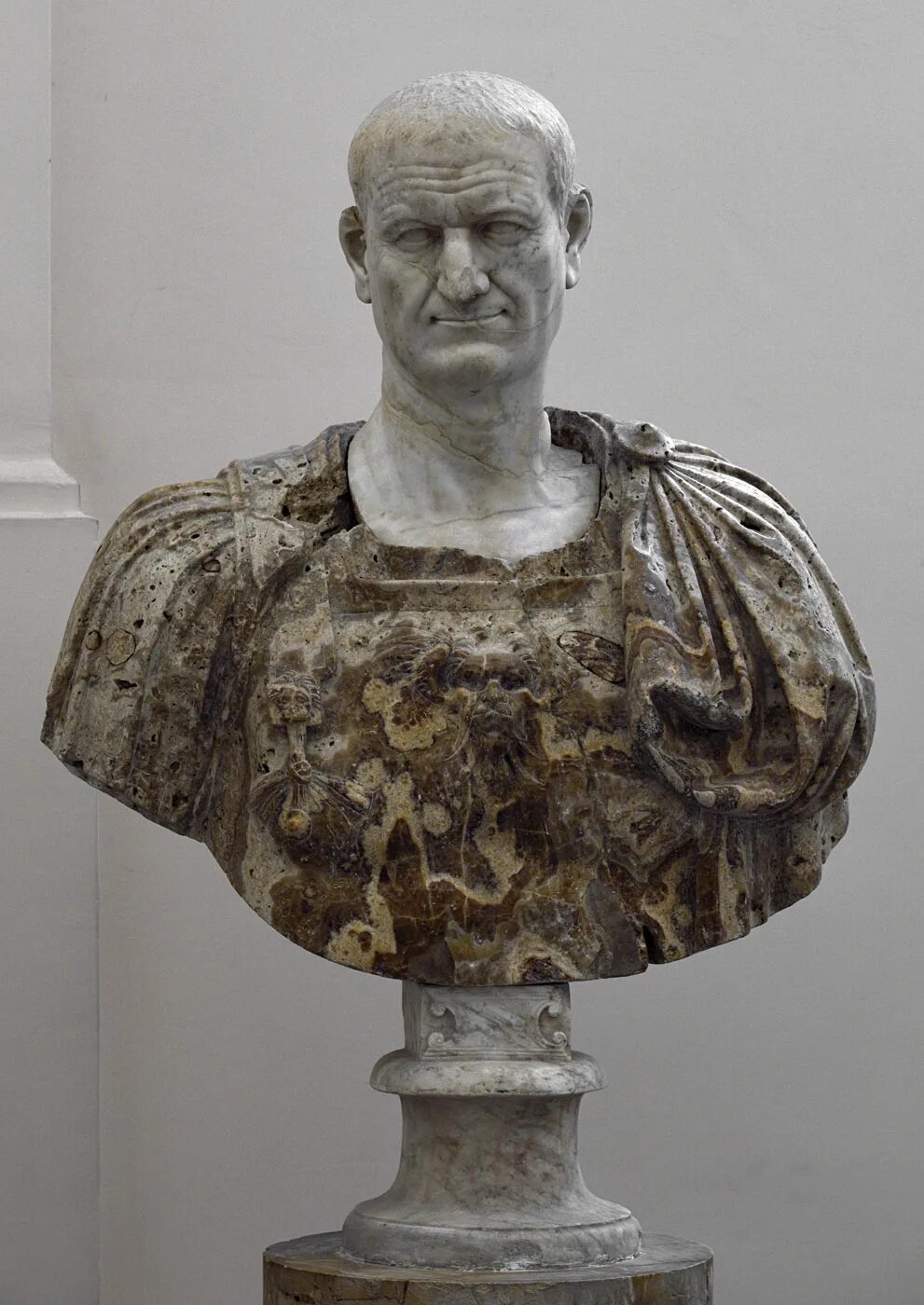 Веспасиан скульптура рим. Веспасиан император. Древний рим веспасиан. Веспасиан римский император рим. Император тит флавия веспасиана.