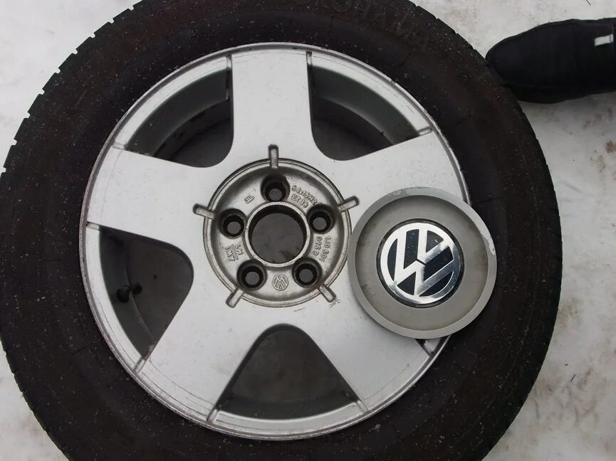 R15 volkswagen. Диски VW Bora r15. Диски Volkswagen r15 Bora. Диск литой r15 Фольксваген Riverside. Диски г15 VW Bora.