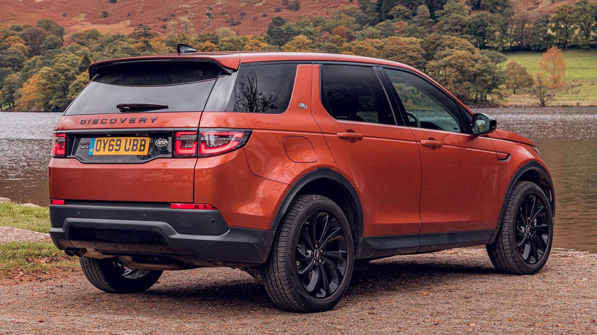 Land rover discovery 2019 полная комплектация. Ленд ровер дискавери 5 черный. Ленд ровер дискавери 2019. Discovery sport l550 2020. Ленд ровер дискавери 2019.