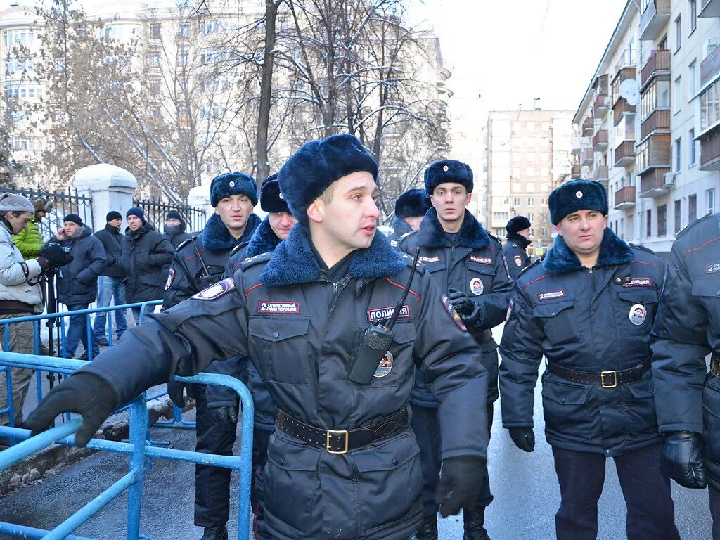 Москва усиленные меры. Полиция Москвы. Милиция Москва. Полиция Москвы 2014. Полицейский Москва.