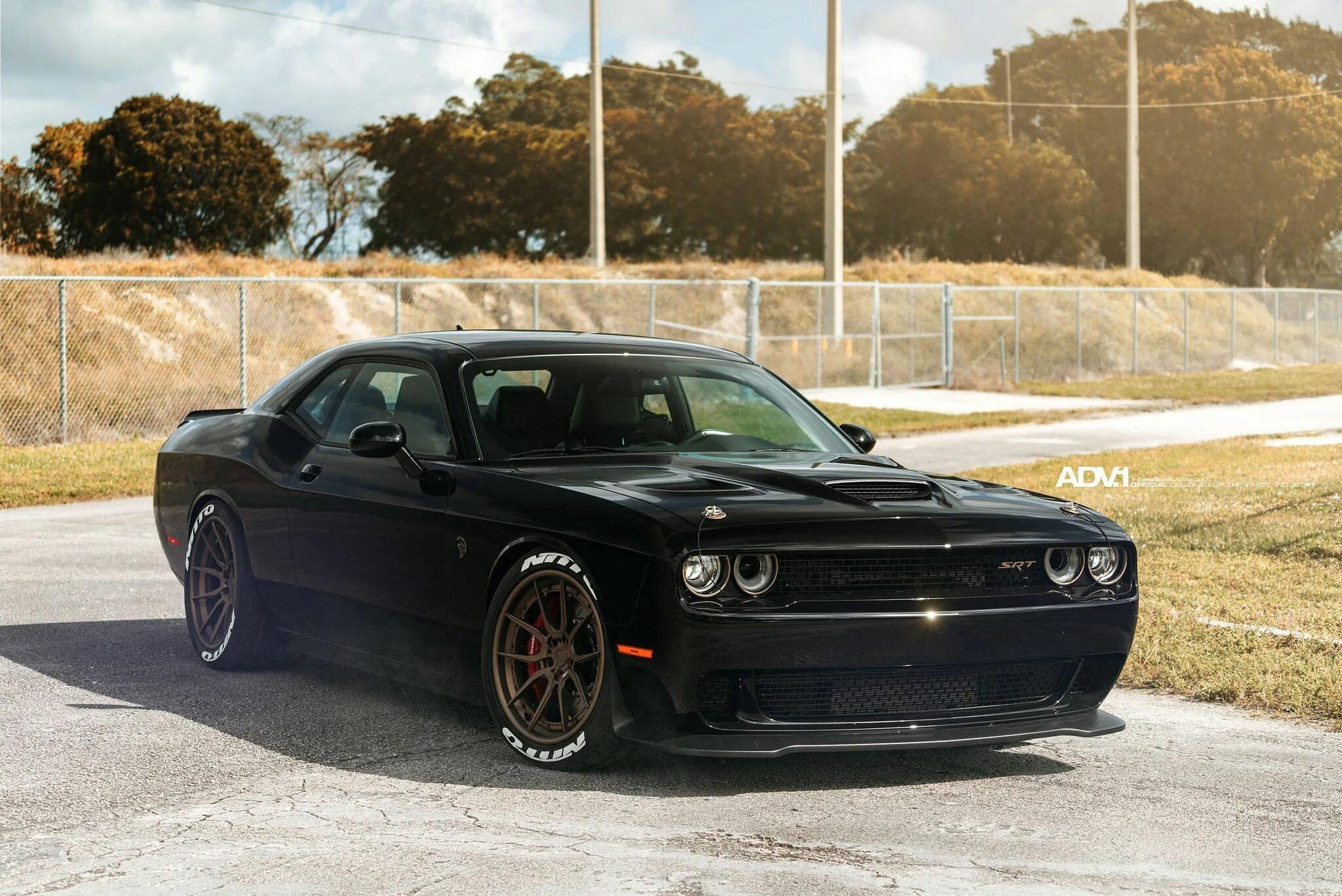 Dodge charger srt demon 2018. Challenger srt. Додж челленджер срт. Додж челленджер srt demon. Challenger srt.