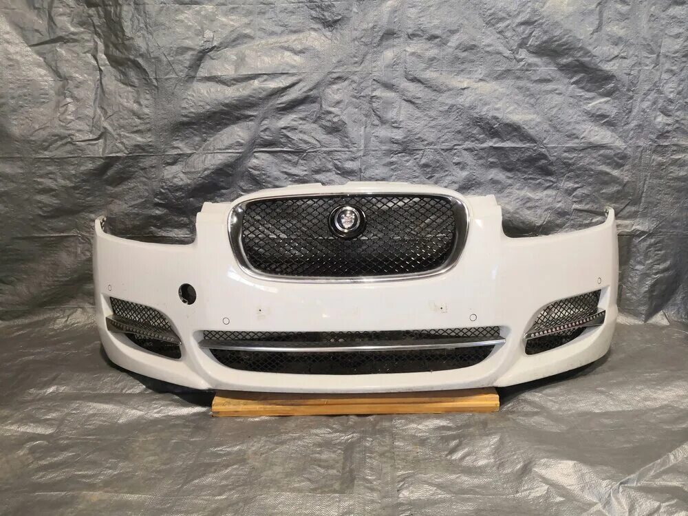 Бампер jaguar. Бампер передний jaguar xf 2011). передний бампер ягуар xf. бампер ягуар xf. передний бампер ягуар xj 308.