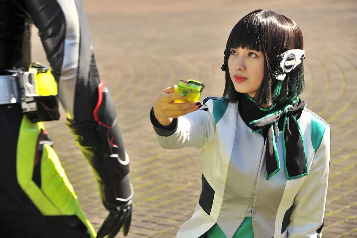 Эрика тода kamen rider. Камен райдер zero one. Kamen rider zero one shotgunrise. Камен райдер зеро скорпион. Камен райдер 01.