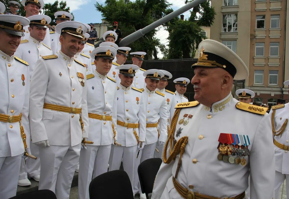 78 выпуск товвму. Офицеры товвму выпуск. Черноморское высшее военно-морское училище имени п. Выпуск товвму 2020. Высшее военно-морское училище санкт-петербург.