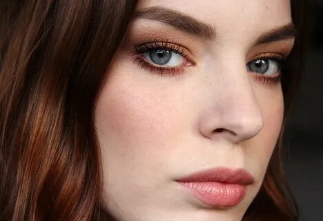 Pale eye