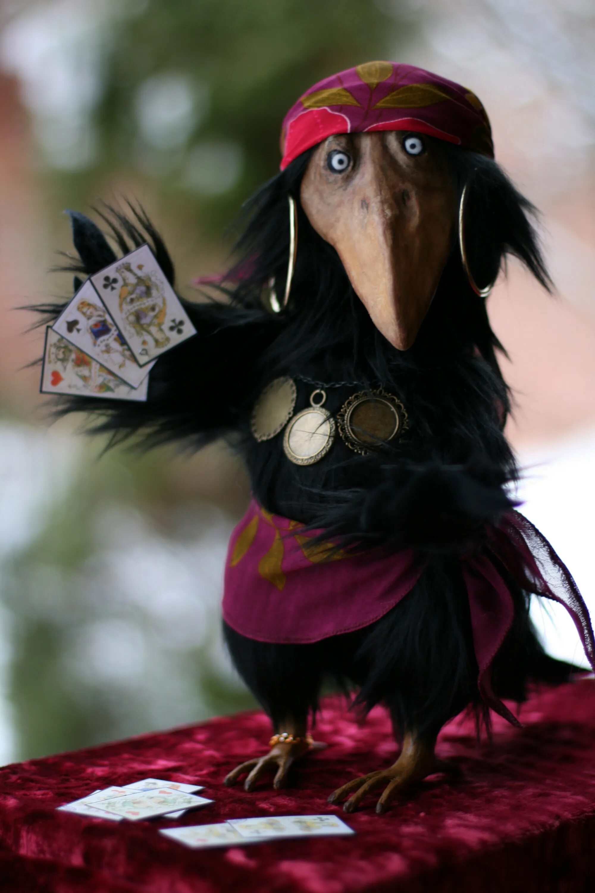 Смешные вороны. Ворона клара мультфильм. Ворона. Ворона с сигаретой. Прикольная ворона.