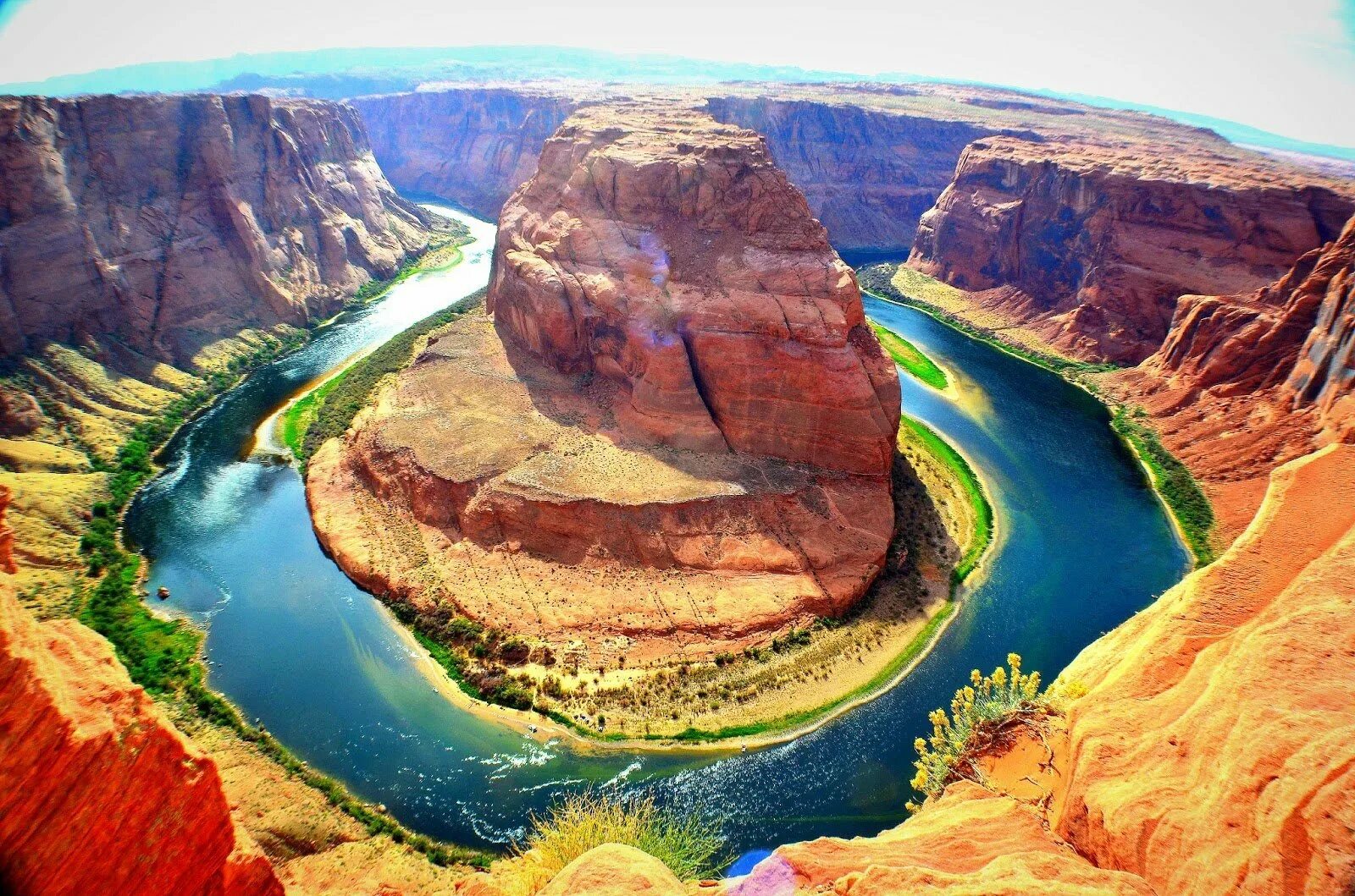 Река на юге страны. Река Рио Колорадо в Южной Америке. Река Колорадо, Амазонка. Гранд каньон Австралия. Река Колорадо, каньон подкова, США.