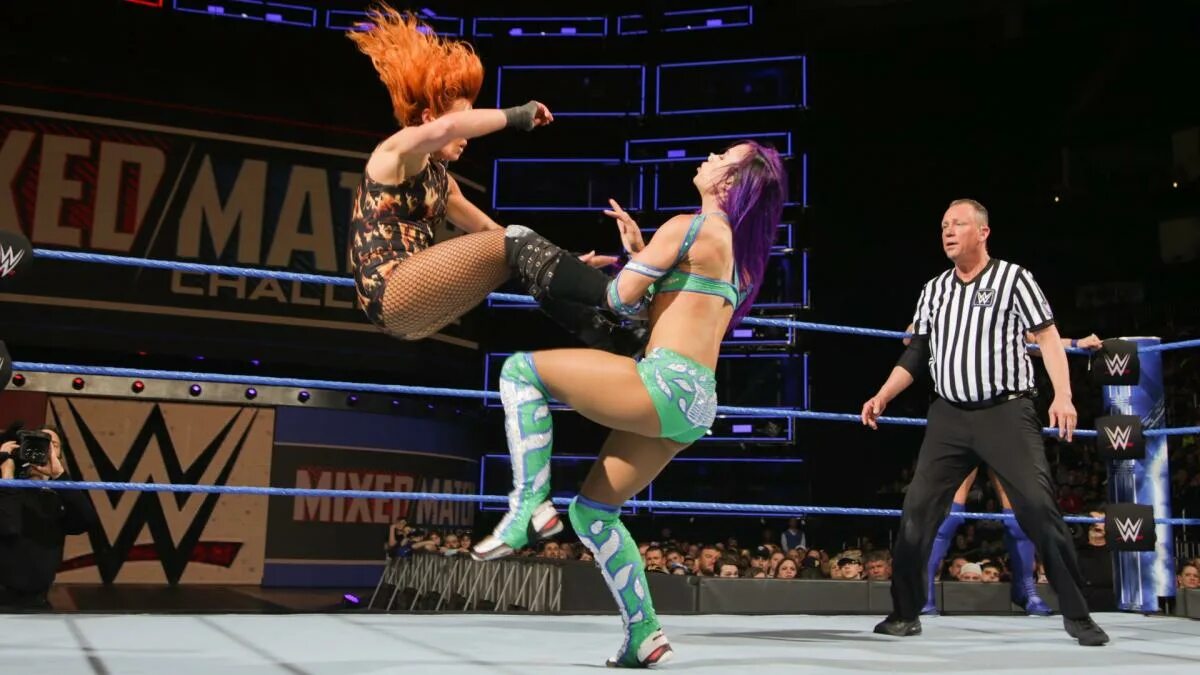 Mixed wwe match. Match challenge. Logo mix and match. Arbight match frau. Mix match логотип.