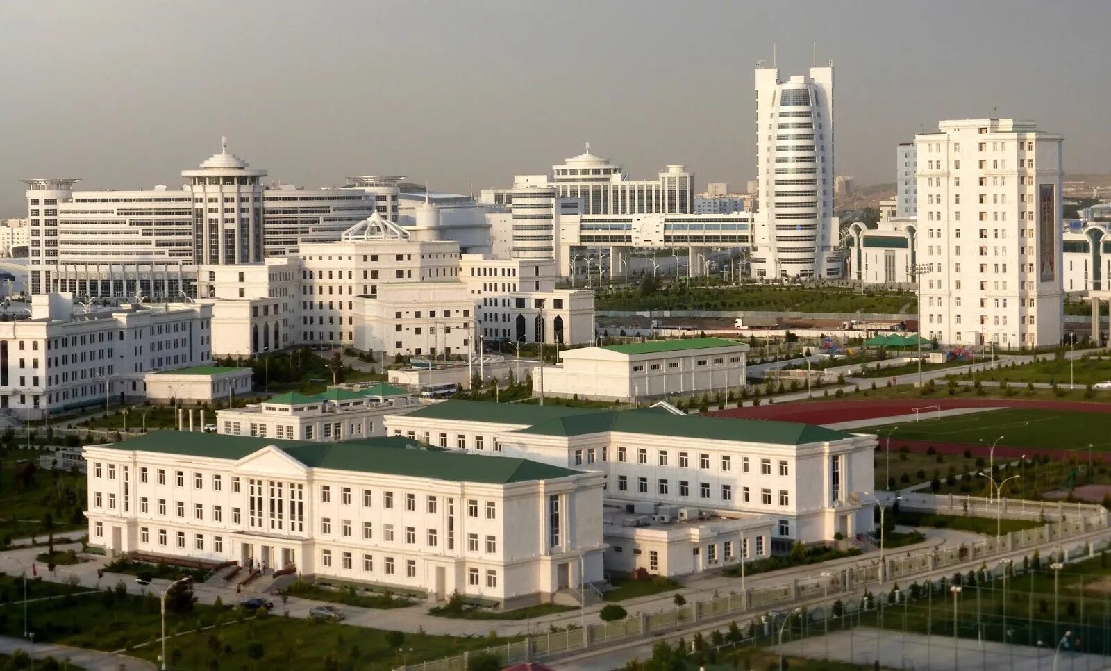 Президентский дворец Ашхабад. Ашхабад город призрак. Ашхабад 2000. Туркменистан Ашхабад Сити.