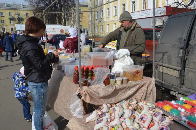 ярмарка 10а. духовщина. 10. ярмарка 10а. ярмарка, чебоксары, улица фёдора гладкова.