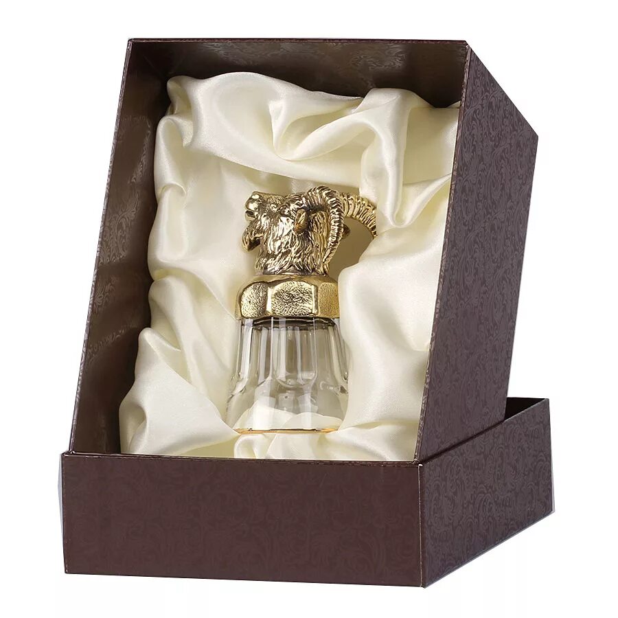 Стопка с головой. Стопка с головой. Набор рюмок с головами животных. Стопки с животными головами. Рюмки с головами зверей.