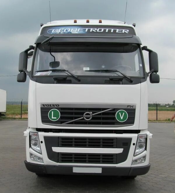 Volvo fh 2013. Вольво тягач 2013г. Вольво fh13. Volvo fh 2013. Volvo fh white.