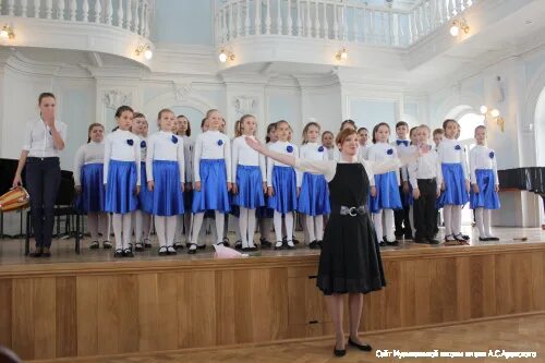 Музыкальная школа аренского. Хор мальчиков им аренского великий новгород. А. Фото директора музыкальной школы аренского. С.
