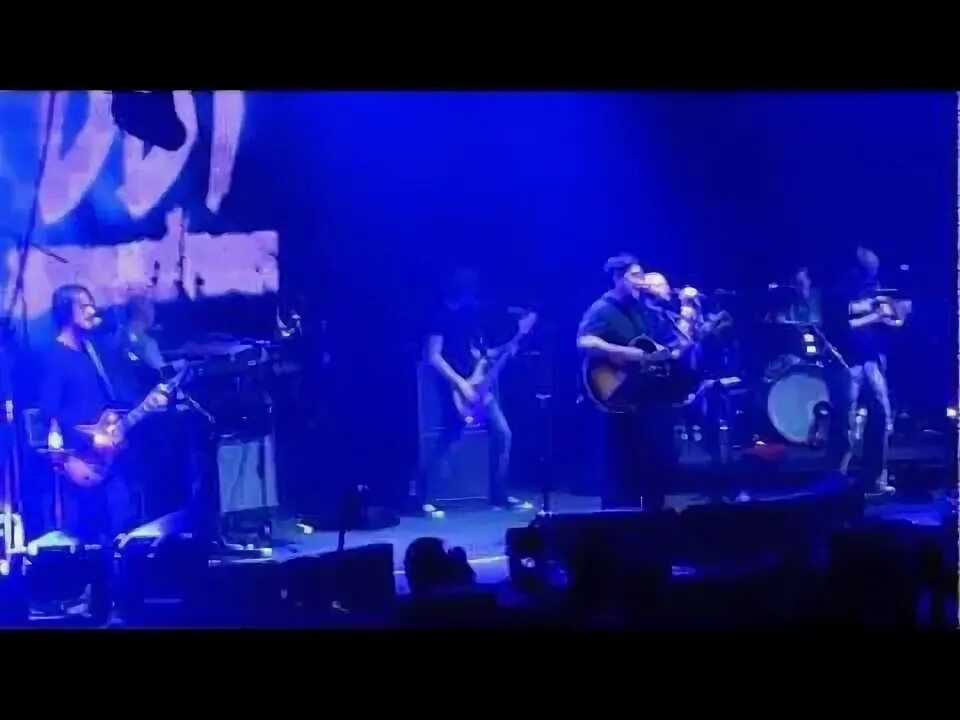 Свобода ддт с кем поет. Ддт церковь. Ддт в днепропетровске. Ддт свобода так много так мало. Ддт свобода текст.