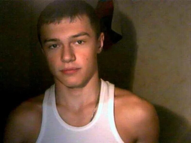 Фото парня 18 домашние. Фото парня 18 домашние
