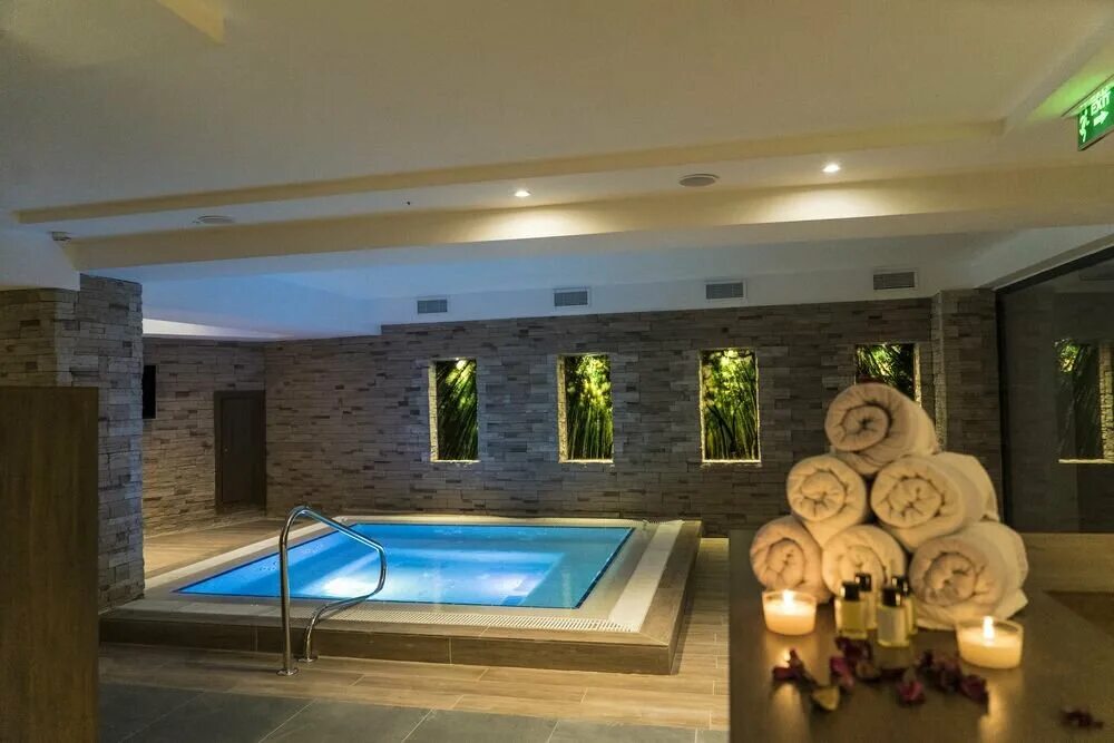 Maloka boutique spa. Ялова спа отель. Спа бутик Кострома. Спа бутик Монтекью Пречистенка. Orez Boutique Hotel Spa.