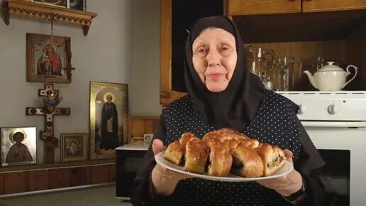 Какое название получила передача монастырских