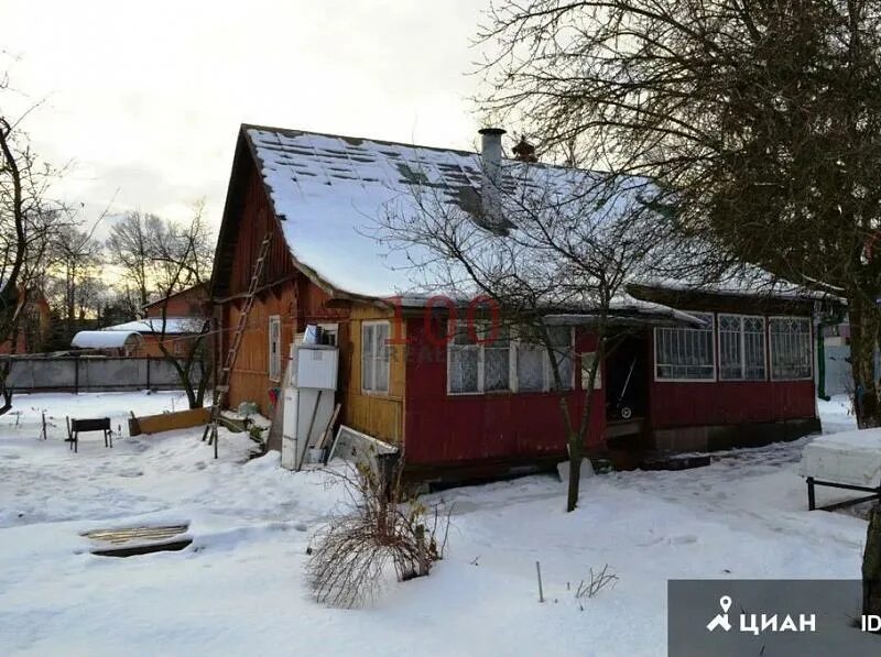 В поселке некрасовский в дмитровском. Посёлок Некрасовский Дмитровского района. Дмитровский район , станция Катуар, поселок Некрасовский. Улица Ушакова поселок Некрасовский. Дом поселок Некрасовский Дмитровский район.